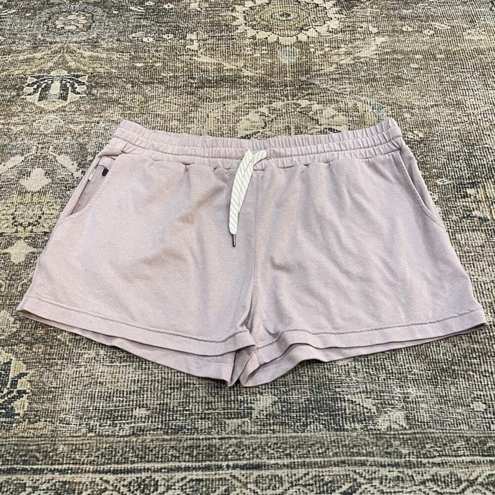 Vuori The Rise The Shine Womens XL Mauve Pink Lounge Shorts Drawstring Pockets